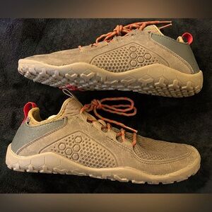Vivobarefoot Primus Trek NWT
